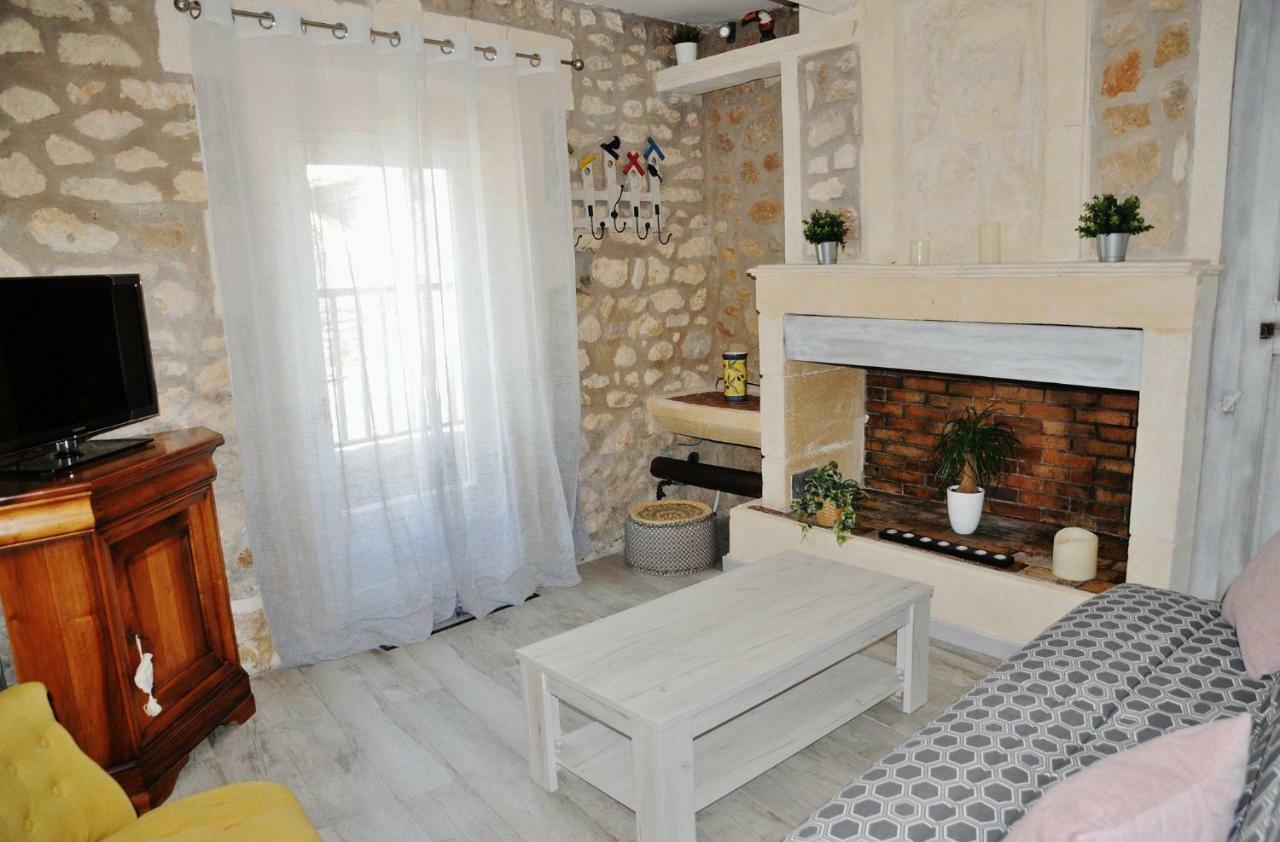 Holiday home Au Mazet De Carmelina *